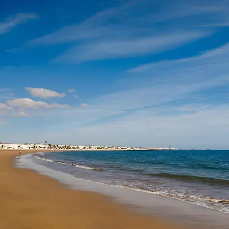 Playa Honda Holiday Home Apartmán Playa Honda (Lanzarote)