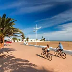 Apartment Playa Honda Holiday Home *