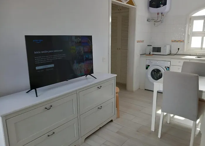 아파트 Playa Honda Holiday Home 플라야 온다