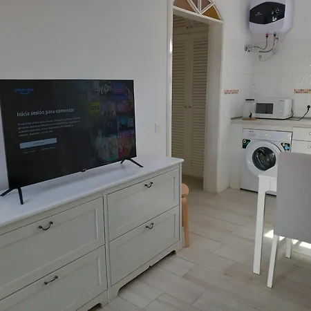 아파트 Playa Honda Holiday Home