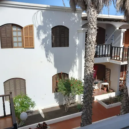 아파트 Playa Honda Holiday Home 플라야 온다