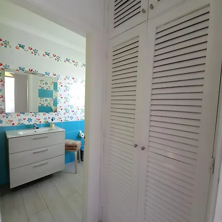 Playa Honda Holiday Home 플라야 온다